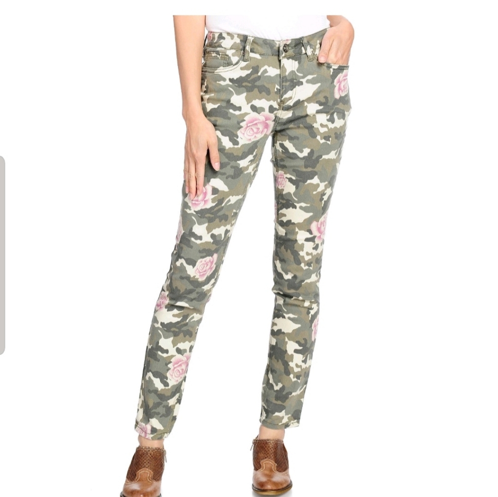 Camo Rose Skinny Pants